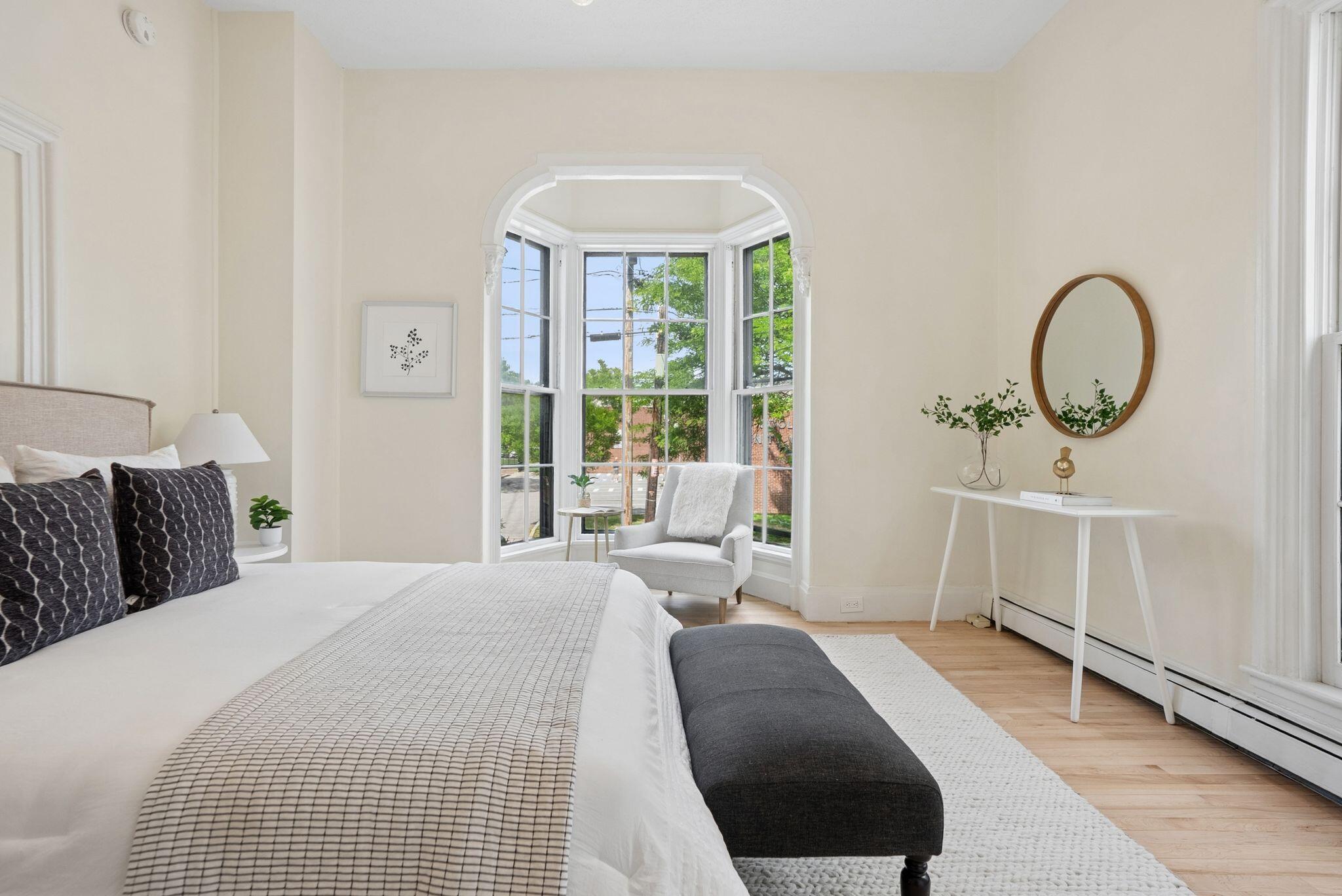 170 Clark Street, Unit 1 Portland, ME 04102 - Photo 11 of 31 DSC01875
