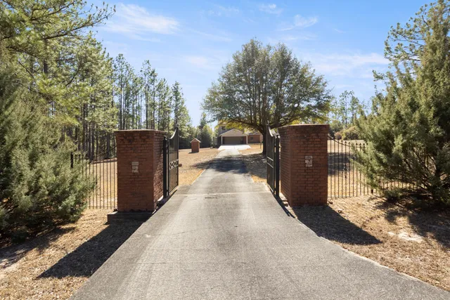 $863,000 | 6051 Tupelo Street, Crestview, FL 32539