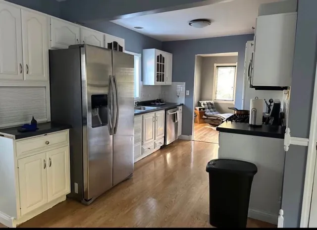 $2,080 | 1940 East Cedarwood Circle, Round Lake, IL 60073