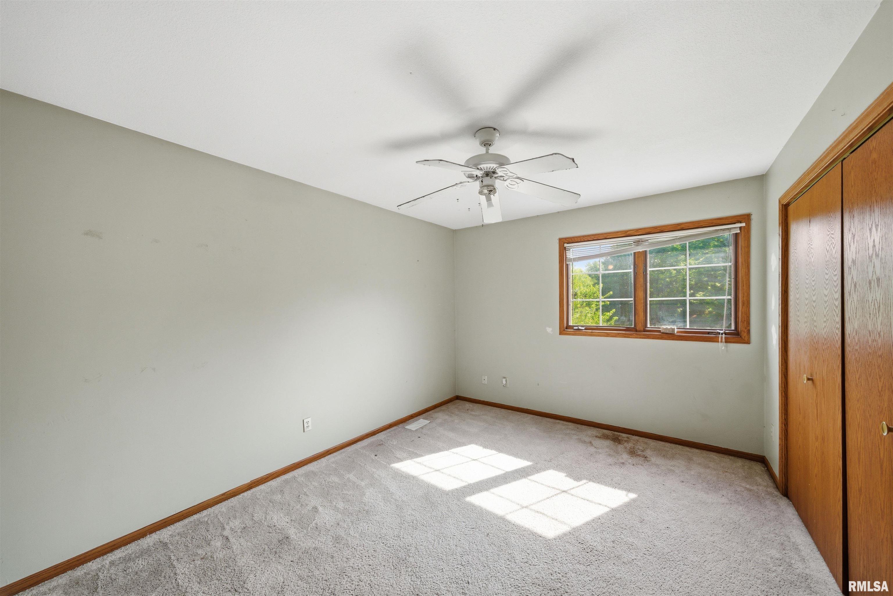 6022 West Ridgecrest Circle Peoria, IL 61615 - Photo 30 of 48 Gallery Image 30