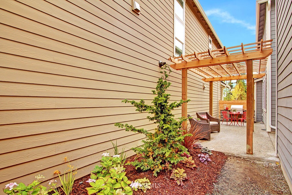 4423 187th Street Southeast Bothell, WA 98012 - Photo 17 of 25