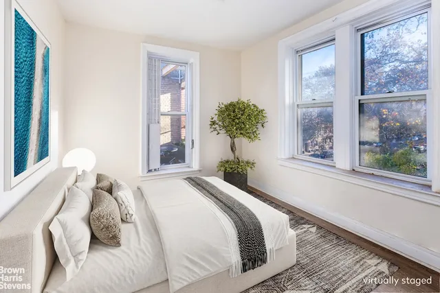 a view of empty room with window