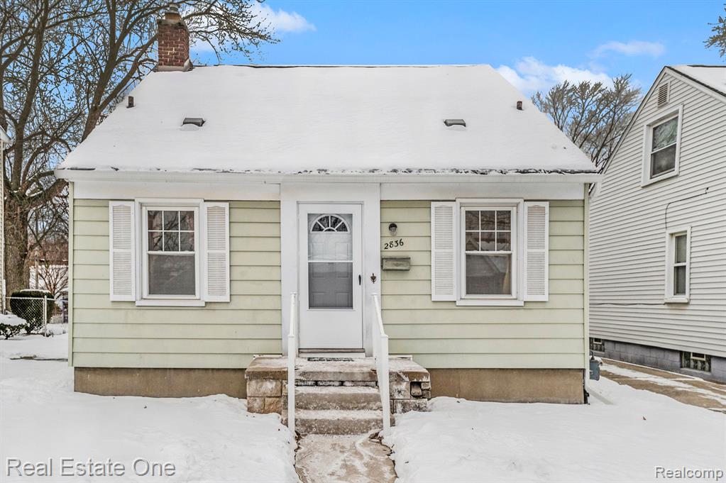 2836 Academy Street Dearborn, MI 48124 - Photo 2 of 16