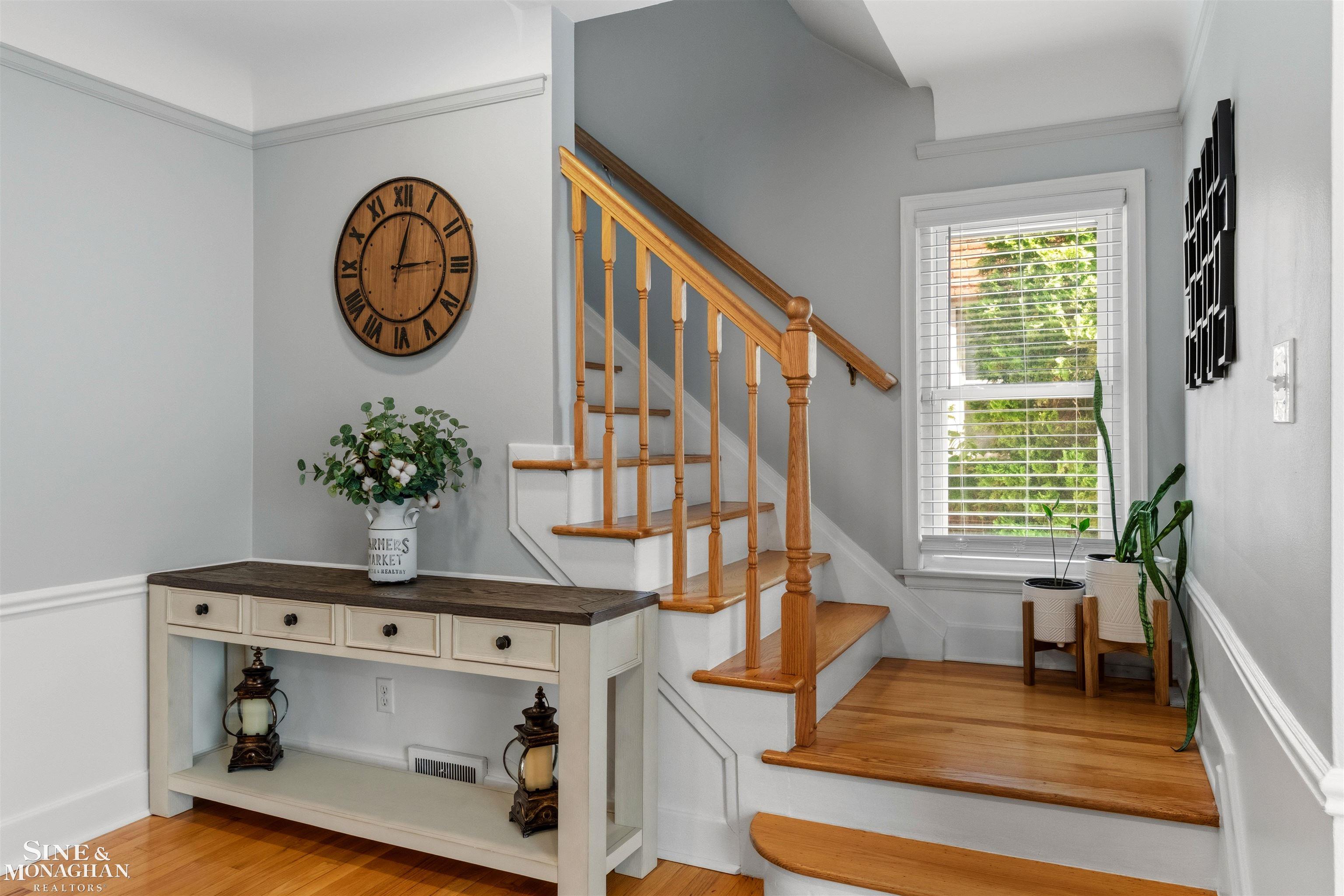 474 Touraine Road Grosse Pointe Farms, MI 48236 - Photo 2 of 49