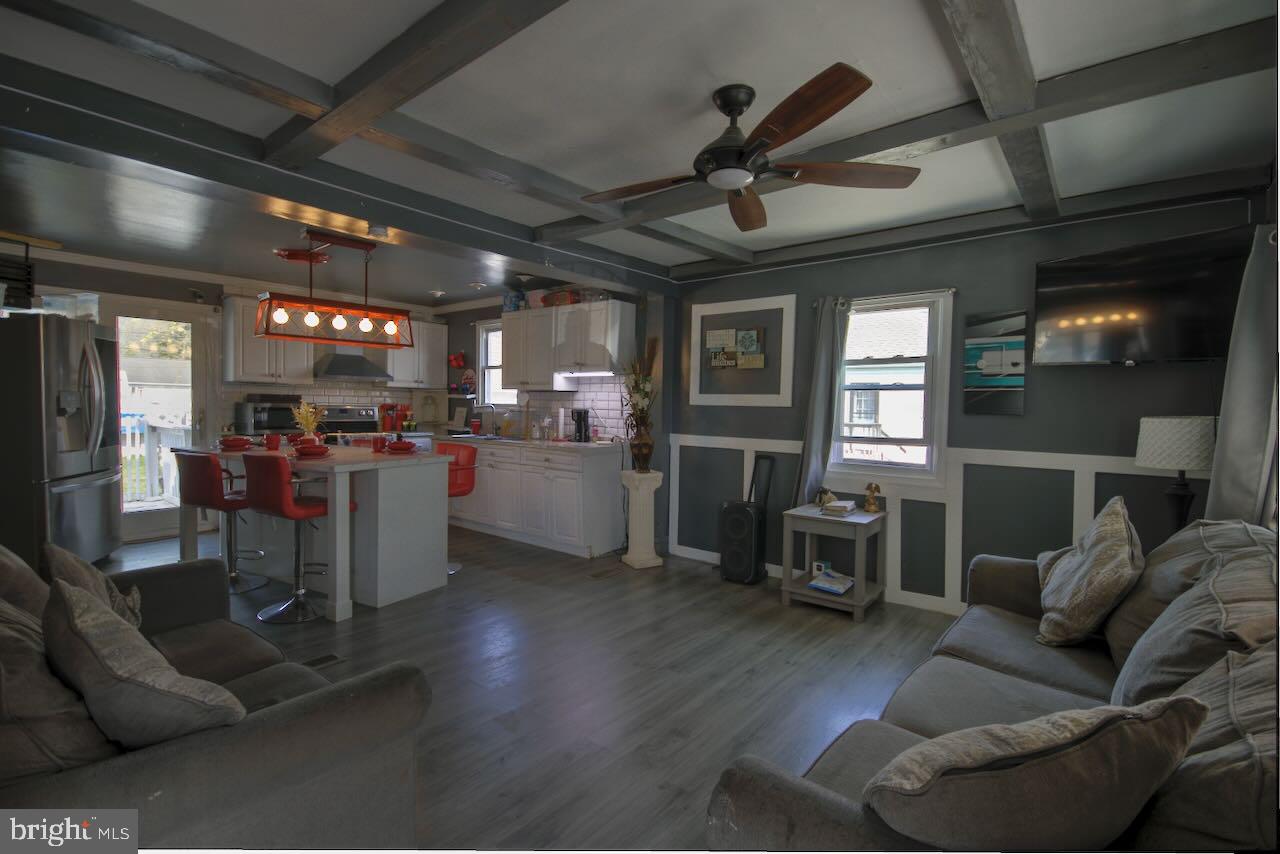 1047 Harrison Street Bristol, PA 19007 - Photo 4 of 21