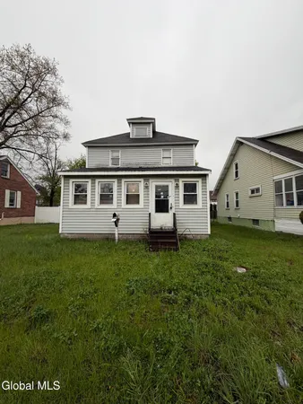 $89,900 | 3110 Albany Street, Schenectady, NY 12304