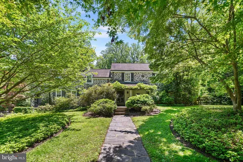 $2,795,000 | 311 Millbank Road, Bryn Mawr, PA 19010