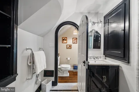 $2,795,000 | 311 Millbank Road, Bryn Mawr, PA 19010