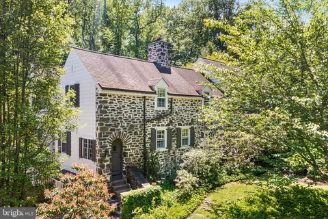 $2,795,000 | 311 Millbank Road, Bryn Mawr, PA 19010
