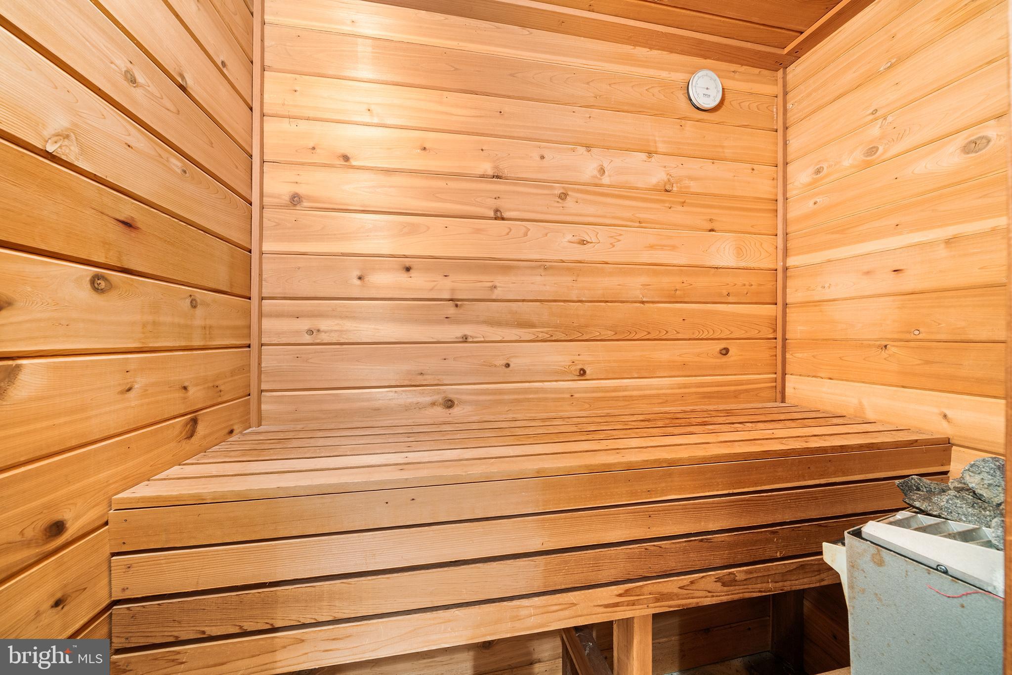 311 Millbank Road Bryn Mawr, PA 19010 - Photo 33 of 54 a bathroom with a bathtub
