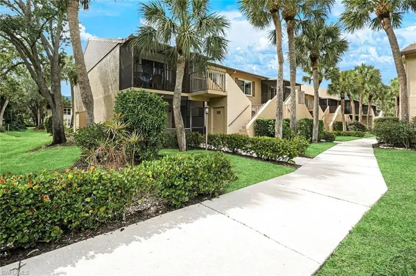 $299,000 | 4240 Jack Frost Court, Unit 6, Naples, FL 34112