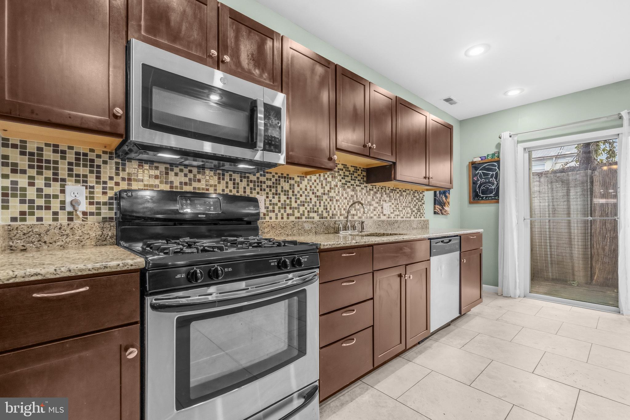 238 South Durham Street Baltimore, MD 21231 - Photo 9 of 30
