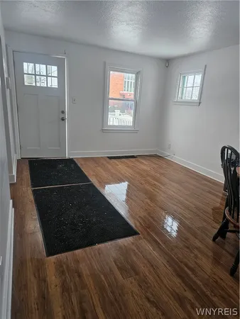 $1,300 | 2003 Virginia Avenue, Niagara Falls, NY 14305