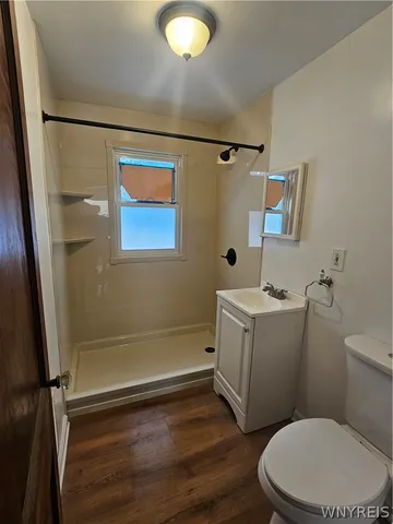 $1,300 | 2003 Virginia Avenue, Niagara Falls, NY 14305