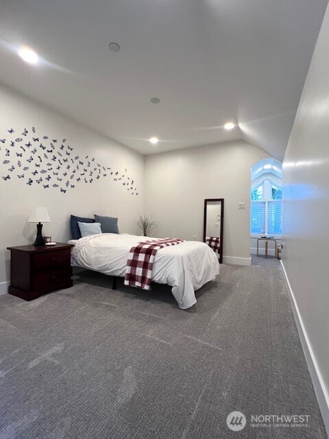11026 Avondale Road Northeast Redmond, WA 98053 - Photo 26 of 40 Gallery Image 26