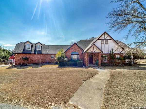 $595,000 | 206 Mesquite Trail, Boerne, TX 78006