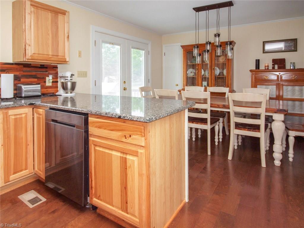 7108 North River Road Oak Ridge, NC 27310 - Photo 5 of 25