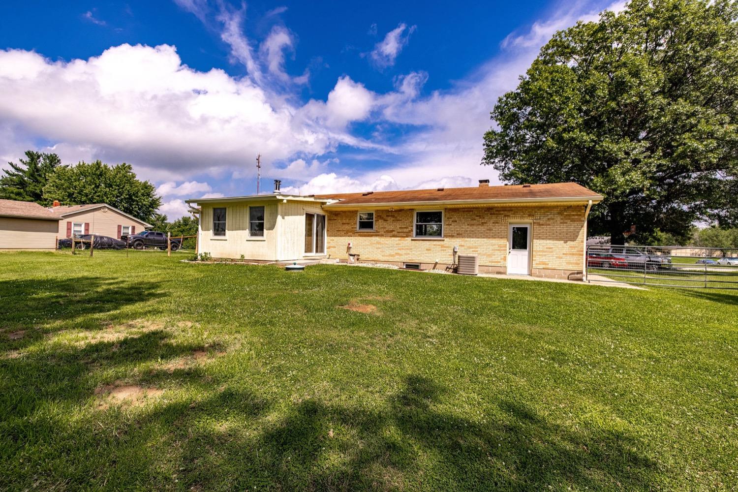 17837 Pribble Road Lawrenceburg, IN 47025 - Photo 11 of 52 Gallery Image 11