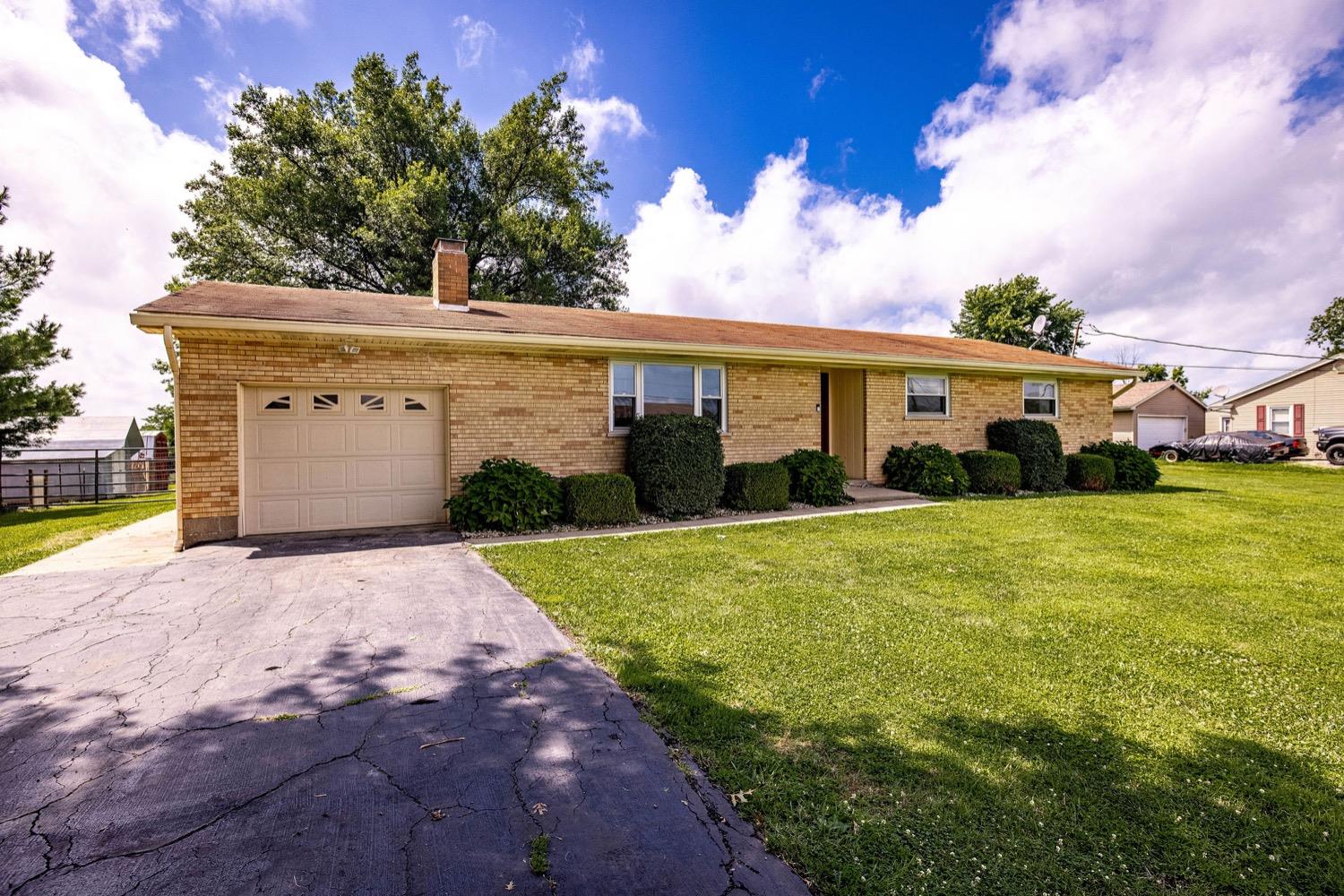 17837 Pribble Road Lawrenceburg, IN 47025 - Photo 4 of 52 Gallery Image 4