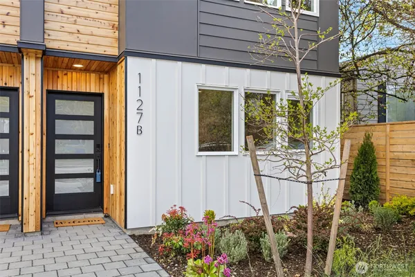 $899,000 | 1127 Northwest 58th Street, Unit B, Seattle, WA 98107