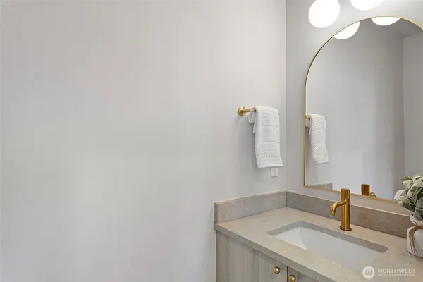 $899,000 | 1127 Northwest 58th Street, Unit B, Seattle, WA 98107