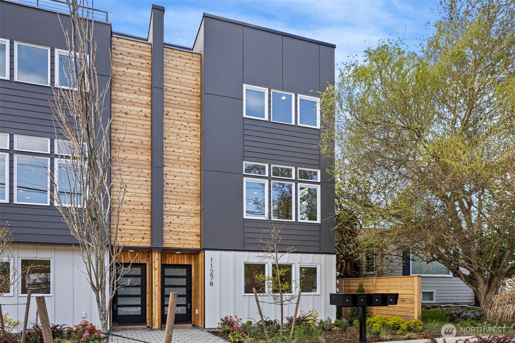 1127 Northwest 58th Street, Unit B Seattle, WA 98107 - Photo 2 of 30 a view of a building