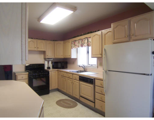 19 Emerson Road Milton, MA 02186 - Photo 6 of 7 Gallery Image 6