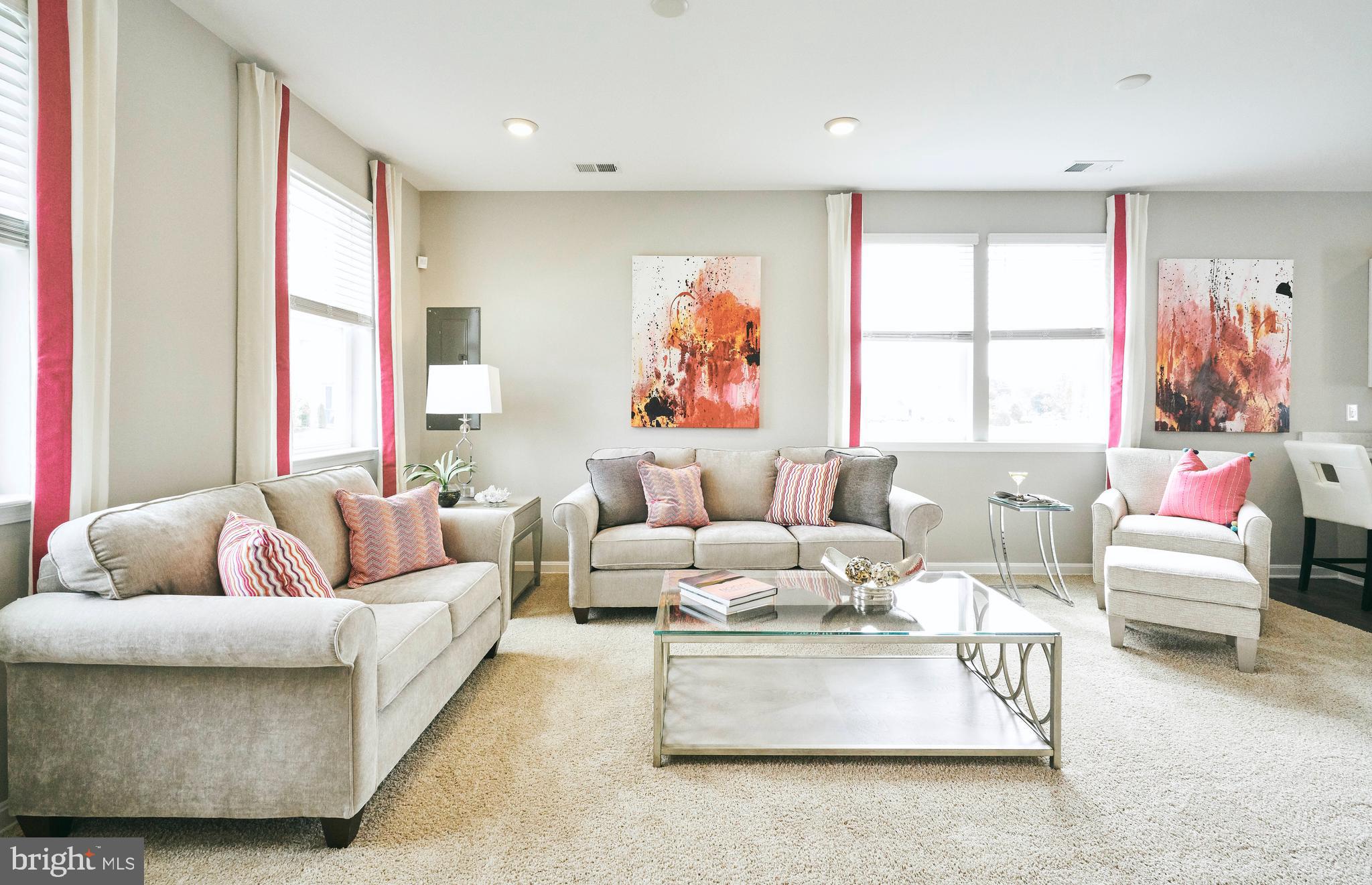 412 Ridgley Boulevard Dover, DE 19904 - Photo 3 of 34