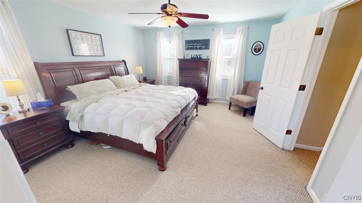 8272 Gabion Way Clay, NY 13090 - Photo 23 of 48