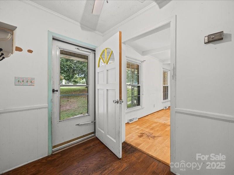 290 South Grandview Road Clover, SC 29710 - Photo 4 of 21 a view of front door and bedroom