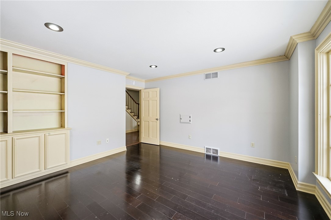 153 Overhill Road Youngstown, OH 44512 - Photo 15 of 49 Gallery Image 15