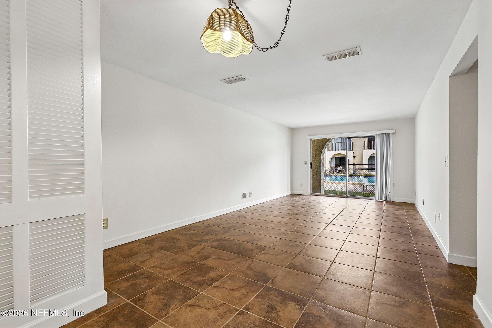 1735 El Camino Road, Unit 2 Jacksonville, FL 32216 - Photo 16 of 31 16-web-or-mls-El Camino Rd 2-S2904-016
