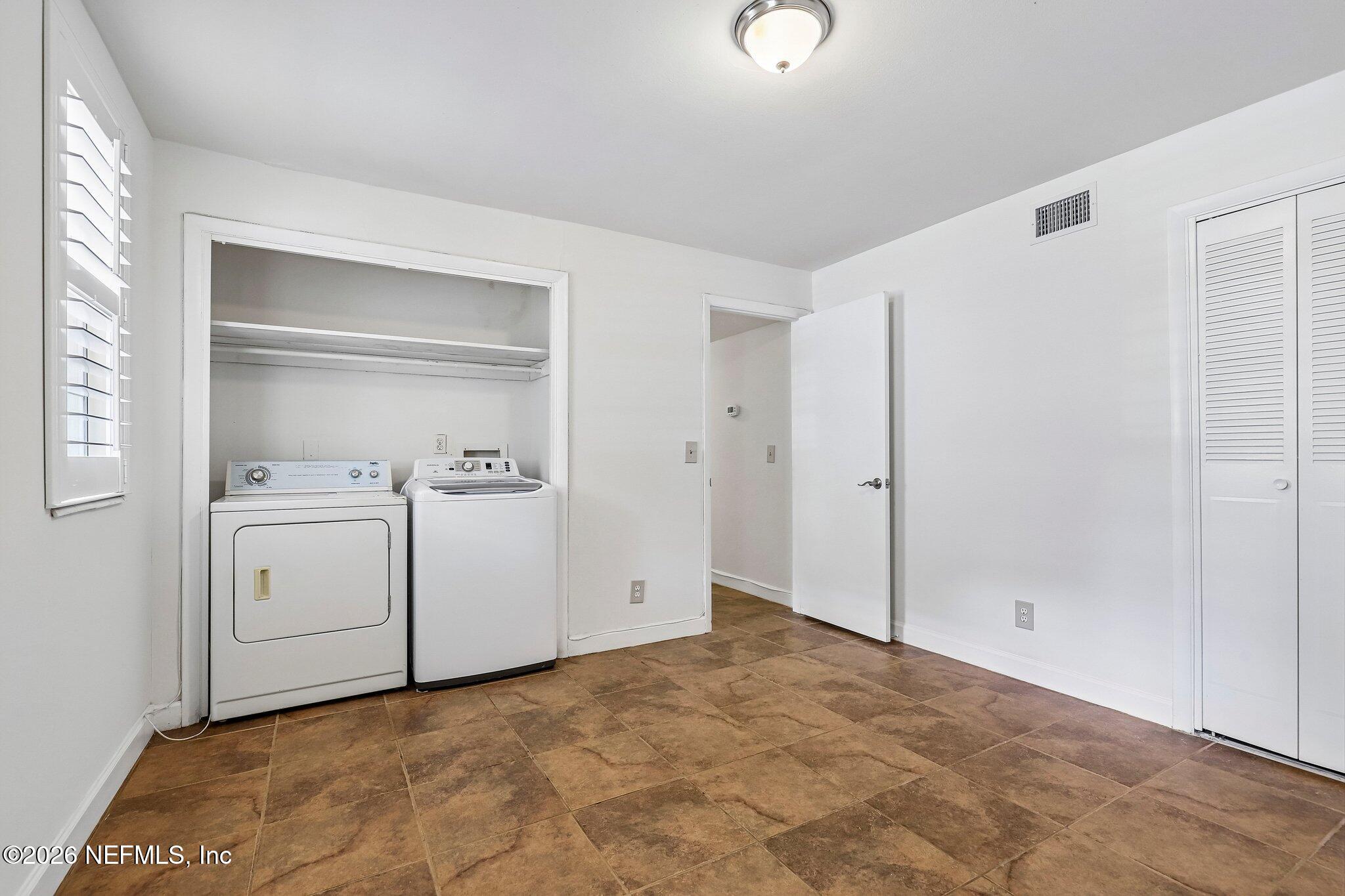 1735 El Camino Road, Unit 2 Jacksonville, FL 32216 - Photo 27 of 31 27-web-or-mls-El Camino Rd 2-S2904-027