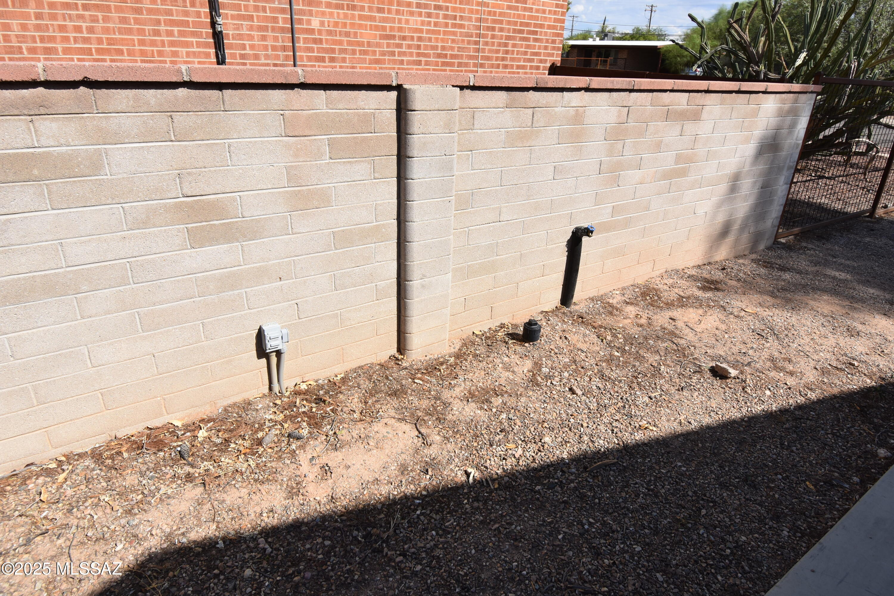 5501 East Spring Street Tucson, AZ 85712 - Photo 12 of 32