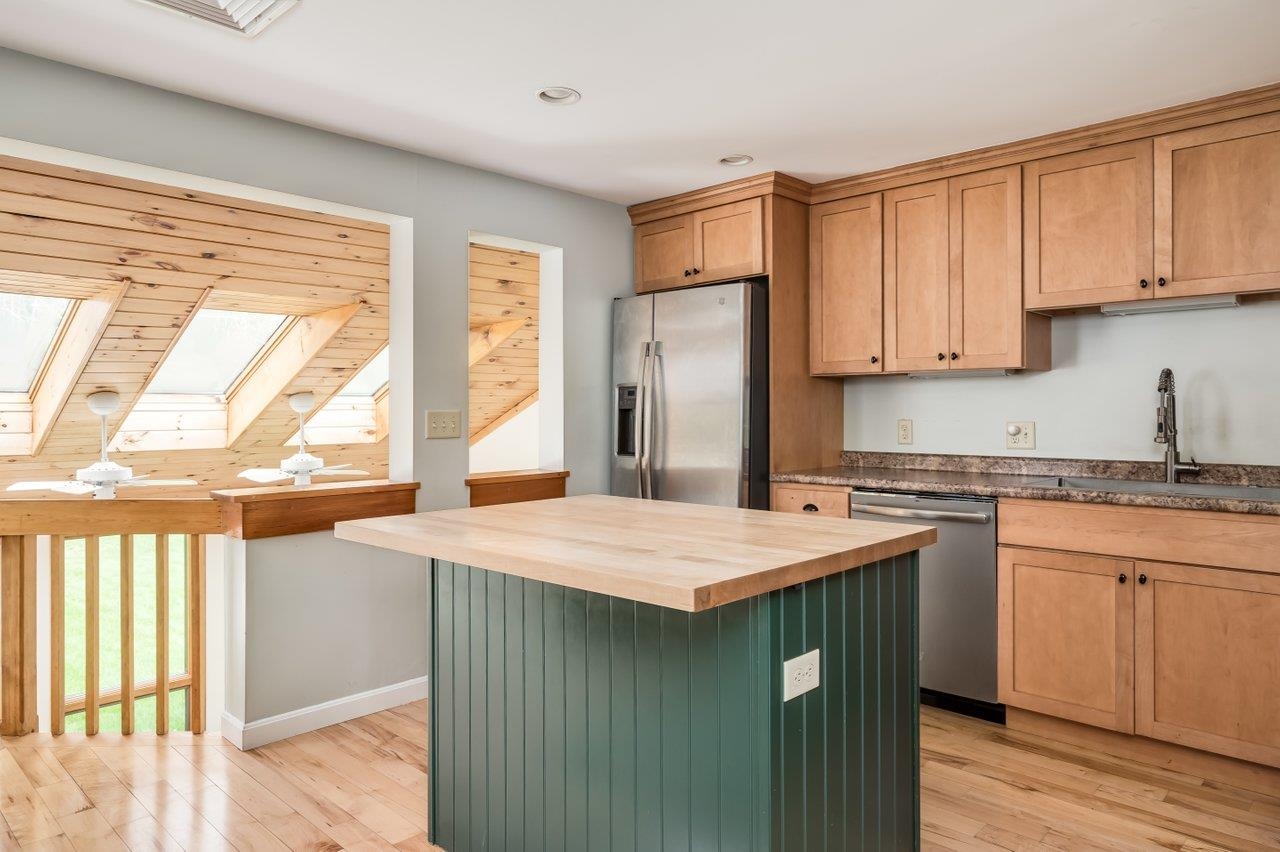 13 Littlehale Road Durham, NH 03824 - Photo 30 of 34