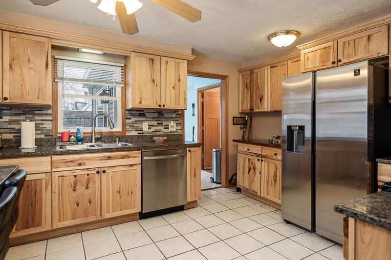 1323 Middle Street Beloit, WI 53511 - Photo 8 of 28