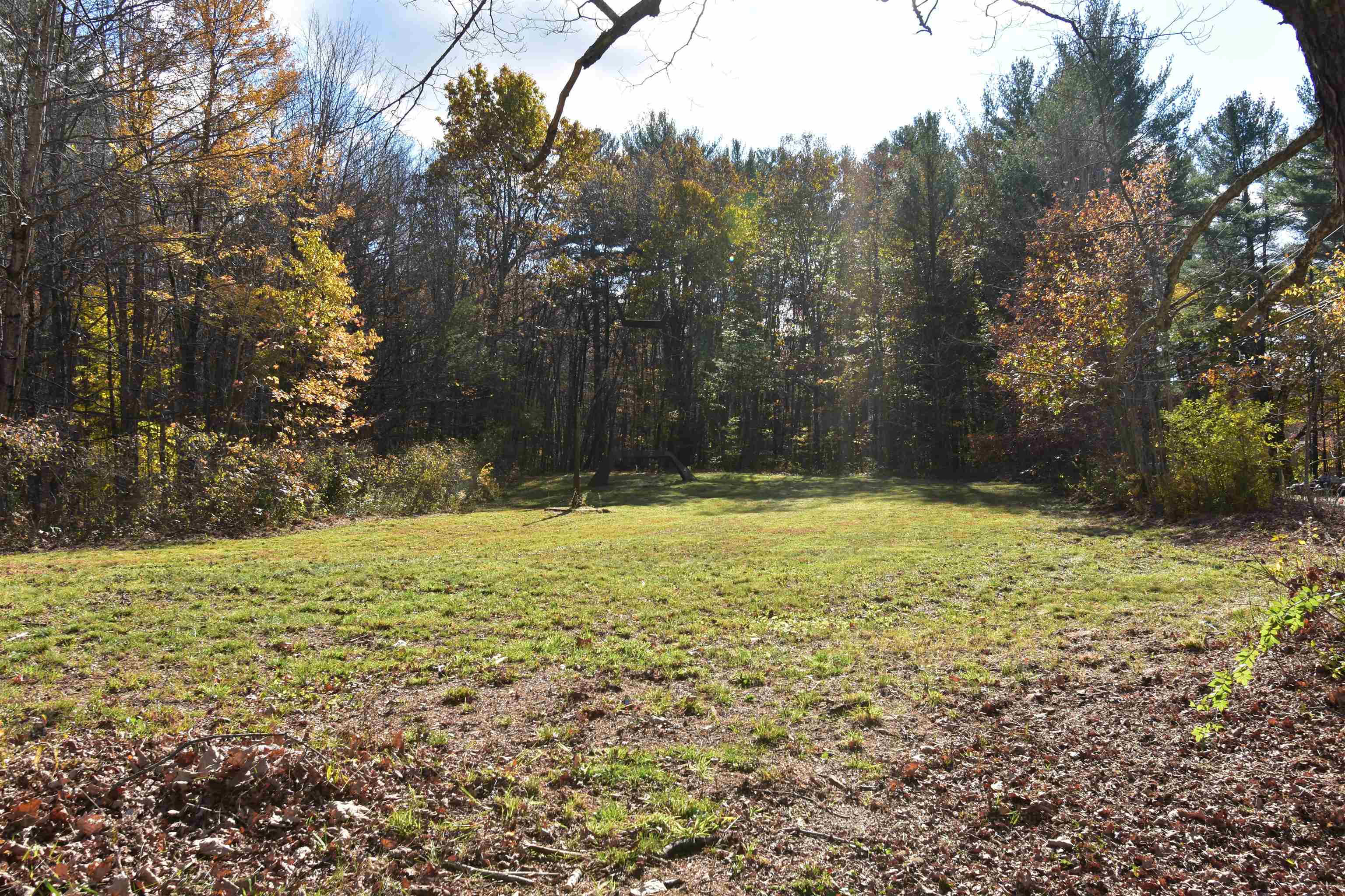 35 Old Milford Road Brookline, NH 03033 - Photo 3 of 29