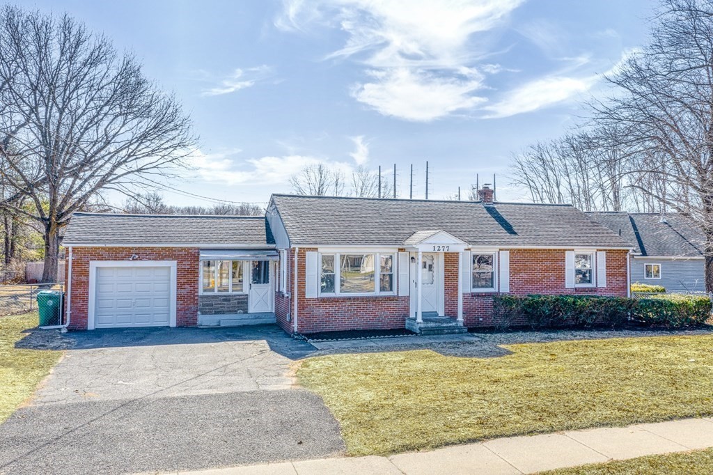 1277 Granby Road Chicopee, MA 01020 - Photo 1 of 35 Gallery Image 1