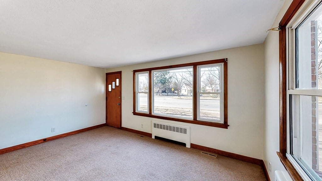 1277 Granby Road Chicopee, MA 01020 - Photo 11 of 35 Gallery Image 11