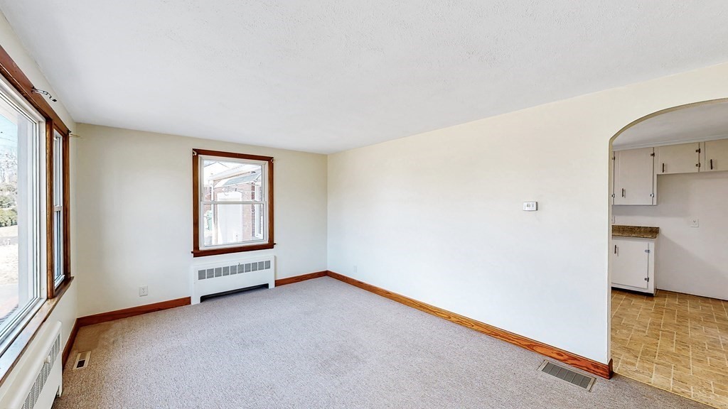 1277 Granby Road Chicopee, MA 01020 - Photo 12 of 35 Gallery Image 12