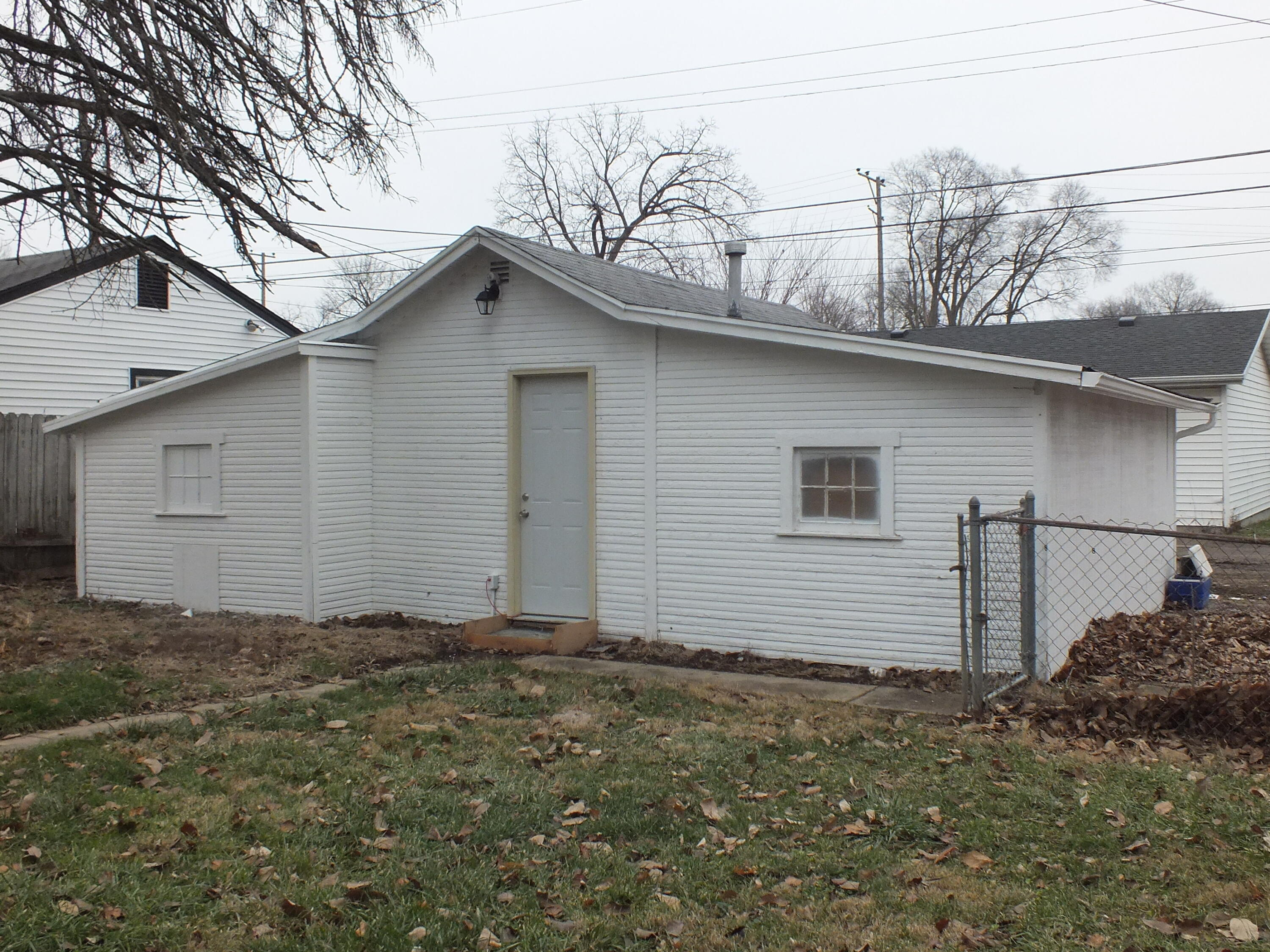 112 Fer Don Road Dayton, OH 45405 - Photo 37 of 39 Gallery Image 37