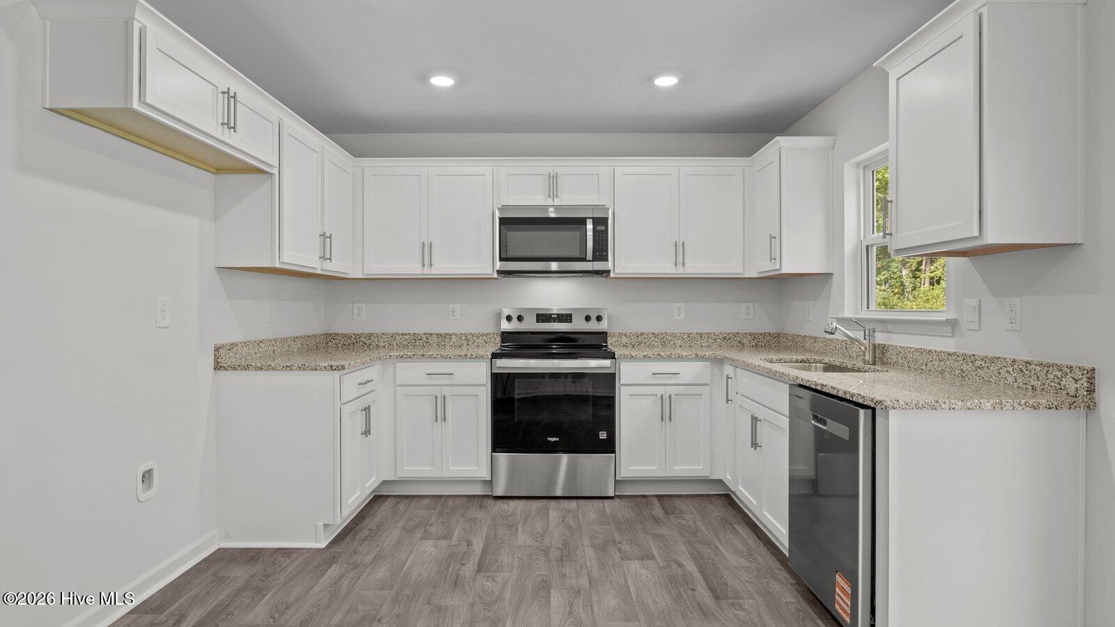 3907 Falcon Court Wilson, NC 27896 - Photo 11 of 36 38-custom-DSC09035