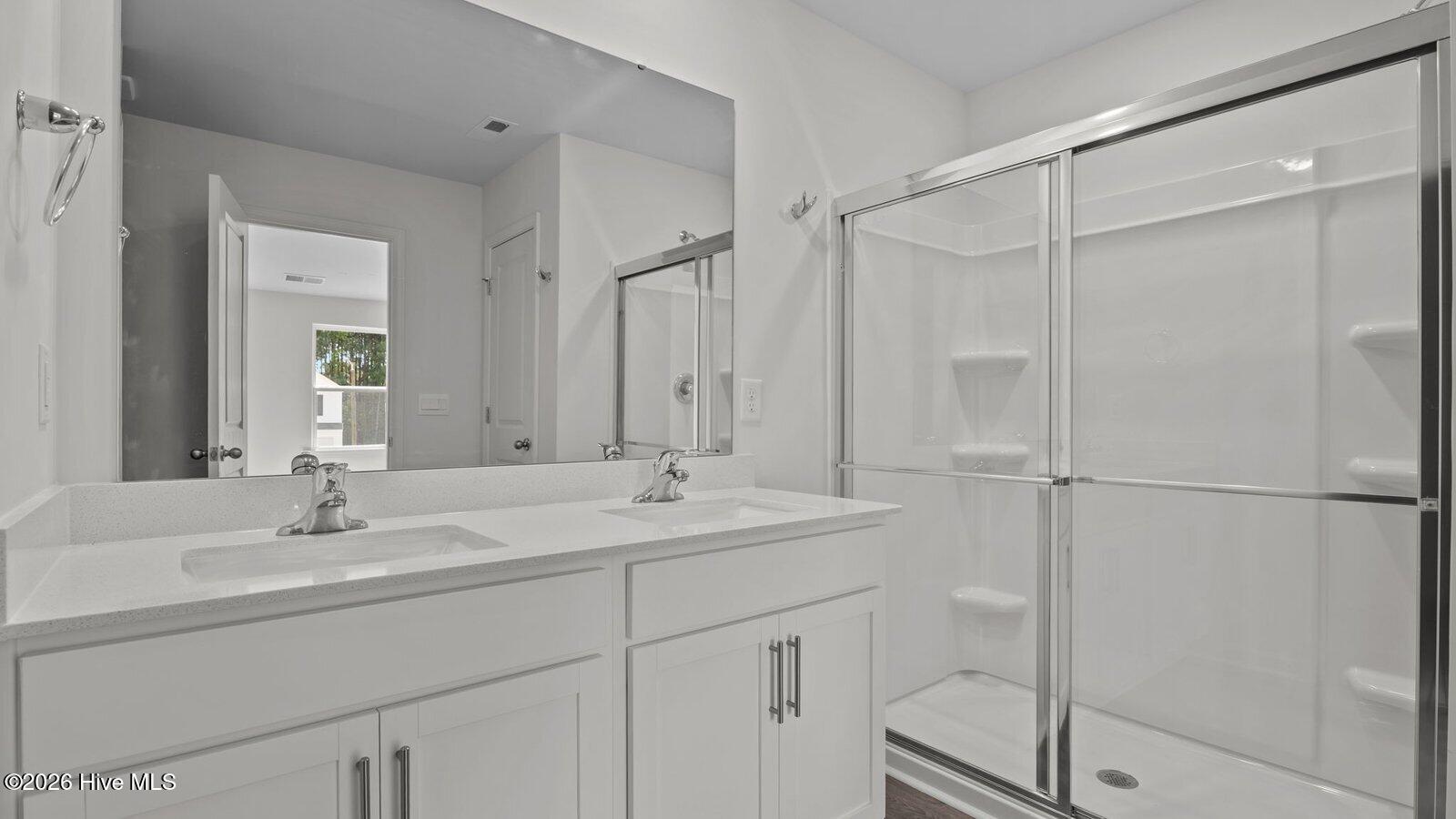 3907 Falcon Court Wilson, NC 27896 - Photo 17 of 36 39-custom-DSC09038