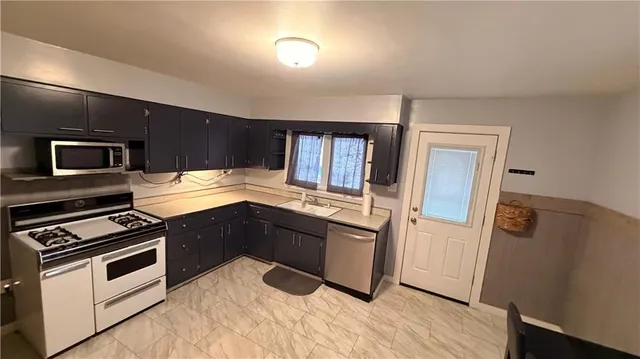 $159,999 | 621 South Gosser Hill Road, Leechburg, PA 15656