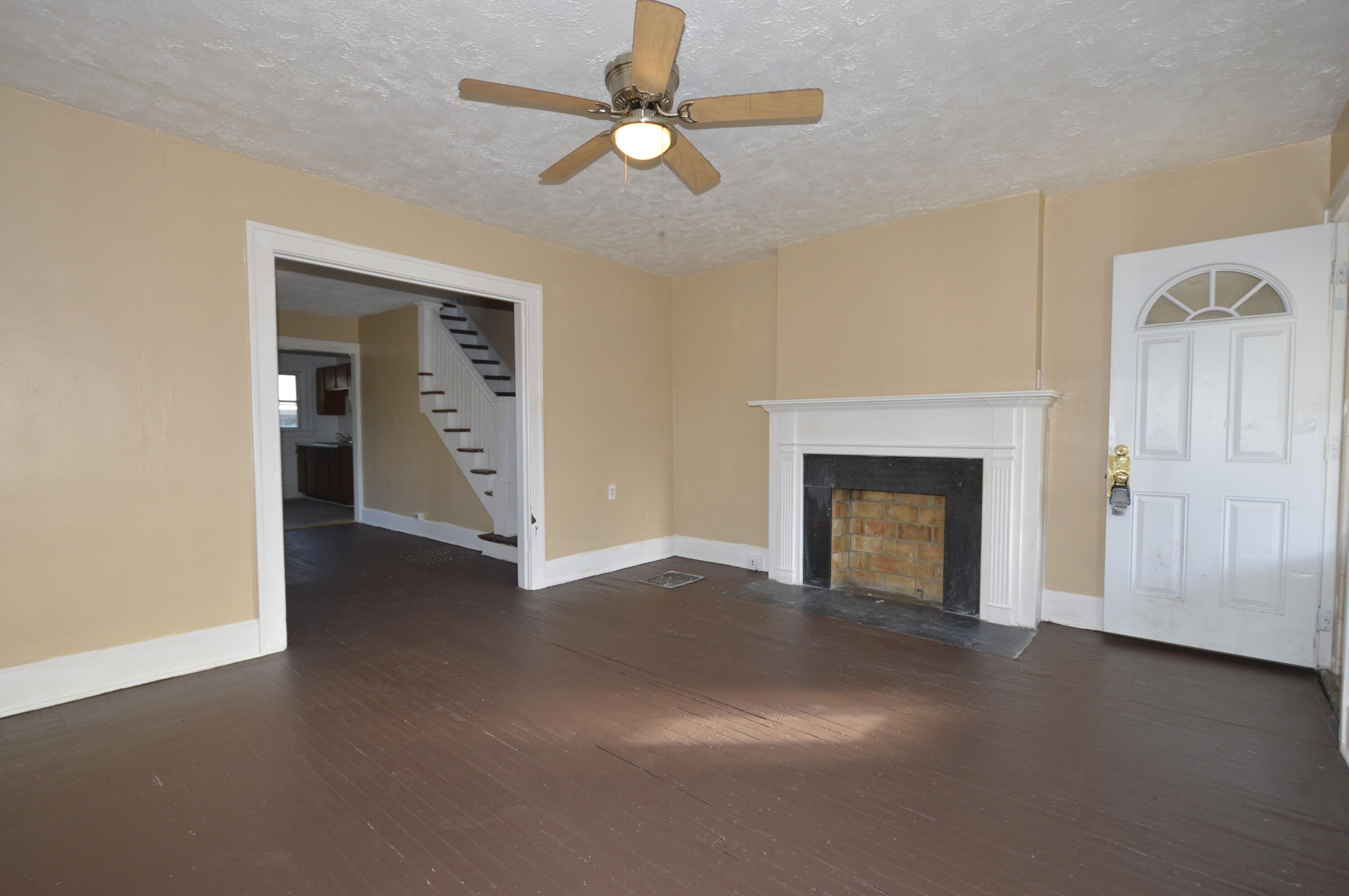 118 East Cecil Street Springfield, OH 45504 - Photo 26 of 38