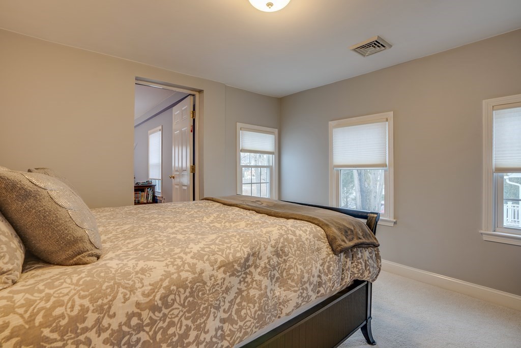48 South Road Bedford, MA 01730 - Photo 22 of 42 Gallery Image 22