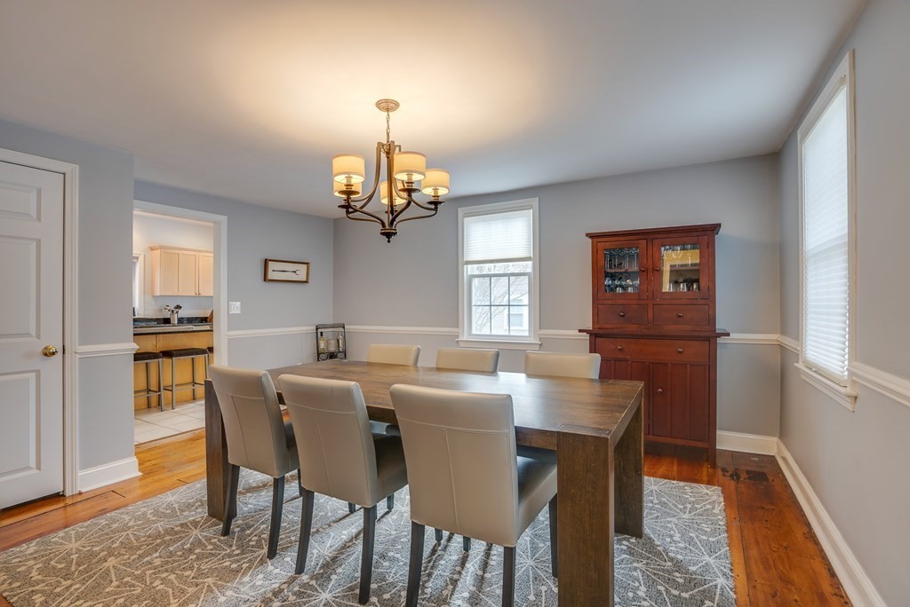 48 South Road Bedford, MA 01730 - Photo 7 of 42 Gallery Image 7
