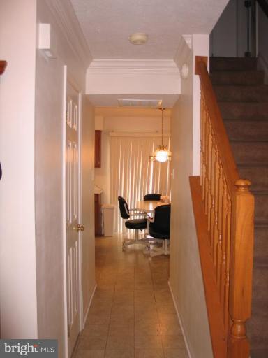2065 Park Trail Road Windsor Mill, MD 21244 - Photo 24 of 30 Hallway