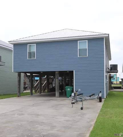 $445,000 | 148 Constantin Drive, Golden Meadow, LA 70357