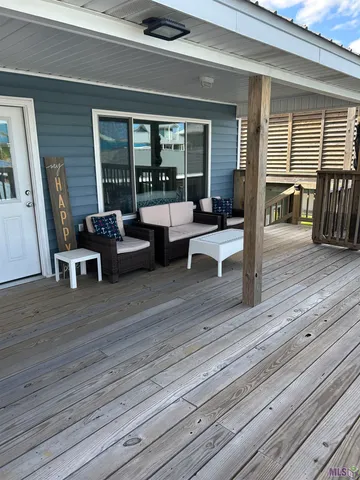 $445,000 | 148 Constantin Drive, Golden Meadow, LA 70357